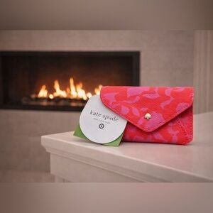 Kate Spade x Target Rose Envelope Card Case NWT Red Pink Limited Edition